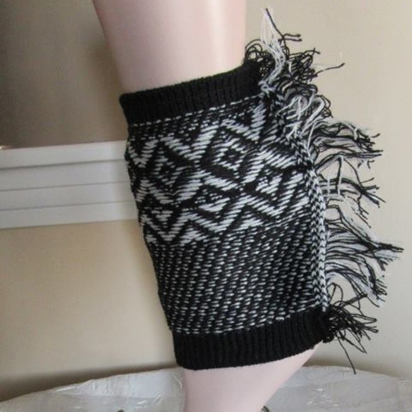 Short Leg Warmer Fring Wear over boots to decorate - Picture 1 of 4